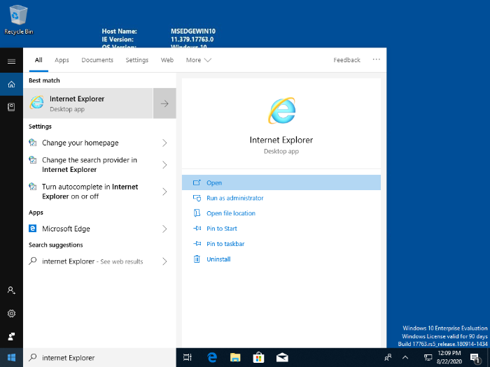 Windows Start Menu with Internet Explorer highlighted